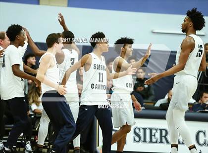 Thumbnail 3 in Sierra Canyon vs Bishop O'Dowd (Sierra Canyon Super Showcase) photogallery.