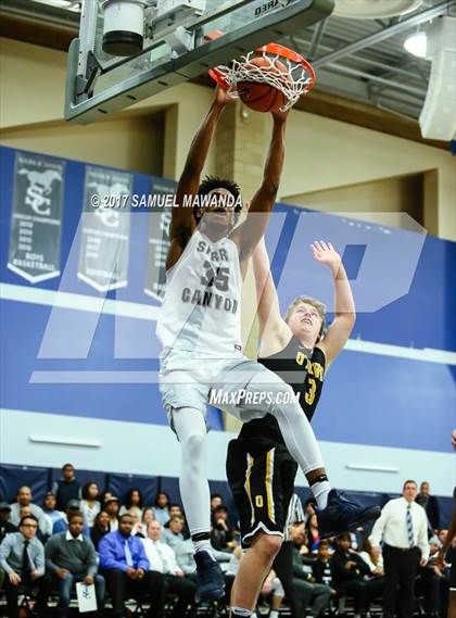 Thumbnail 2 in Sierra Canyon vs Bishop O'Dowd (Sierra Canyon Super Showcase) photogallery.