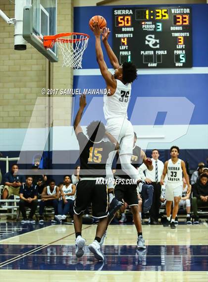 Thumbnail 1 in Sierra Canyon vs Bishop O'Dowd (Sierra Canyon Super Showcase) photogallery.