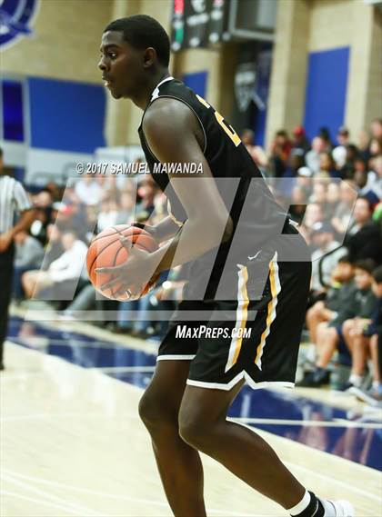 Thumbnail 1 in Sierra Canyon vs Bishop O'Dowd (Sierra Canyon Super Showcase) photogallery.