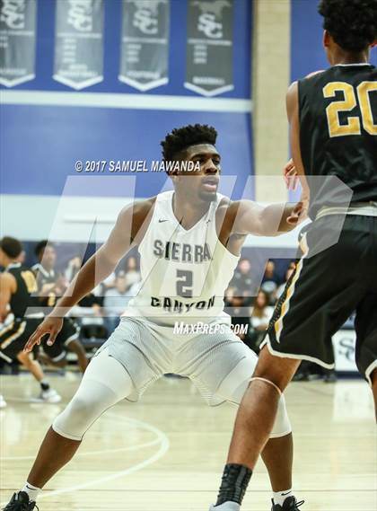 Thumbnail 2 in Sierra Canyon vs Bishop O'Dowd (Sierra Canyon Super Showcase) photogallery.