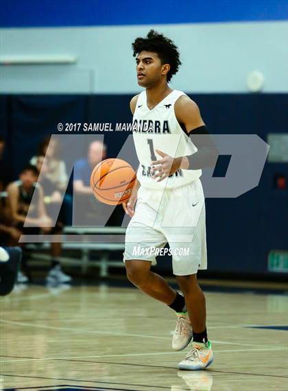 Thumbnail 2 in Sierra Canyon vs Bishop O'Dowd (Sierra Canyon Super Showcase) photogallery.