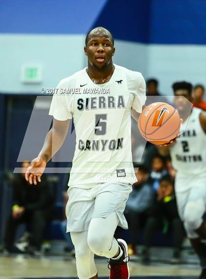 Thumbnail 1 in Sierra Canyon vs Bishop O'Dowd (Sierra Canyon Super Showcase) photogallery.
