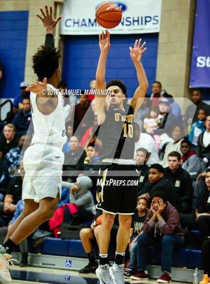 Thumbnail 3 in Sierra Canyon vs Bishop O'Dowd (Sierra Canyon Super Showcase) photogallery.