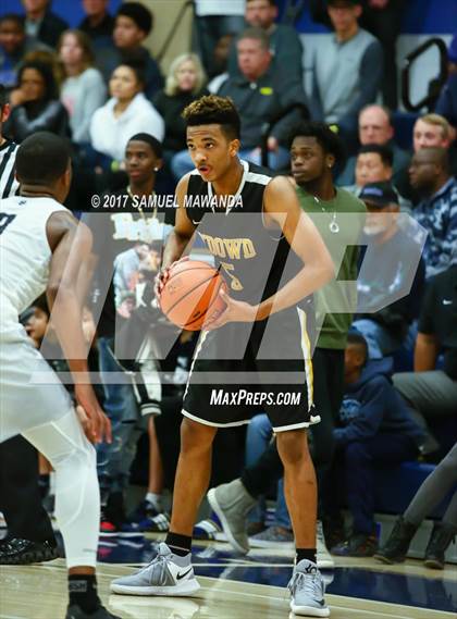 Thumbnail 2 in Sierra Canyon vs Bishop O'Dowd (Sierra Canyon Super Showcase) photogallery.