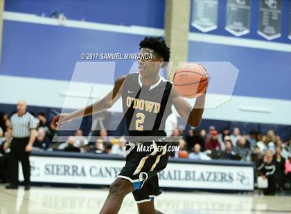 Thumbnail 2 in Sierra Canyon vs Bishop O'Dowd (Sierra Canyon Super Showcase) photogallery.