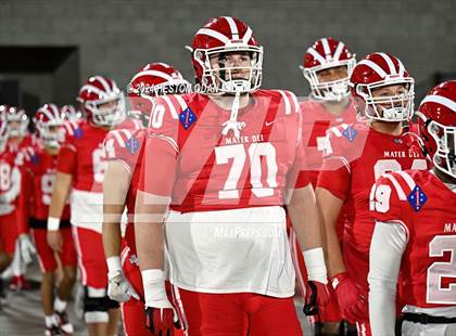 Thumbnail 1 in De La Salle vs. Mater Dei (CIF State Open Division Final) photogallery.