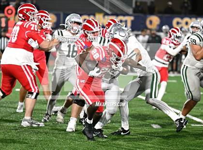 Thumbnail 1 in De La Salle vs. Mater Dei (CIF State Open Division Final) photogallery.