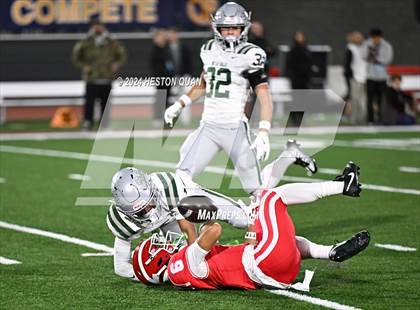 Thumbnail 1 in De La Salle vs. Mater Dei (CIF State Open Division Final) photogallery.
