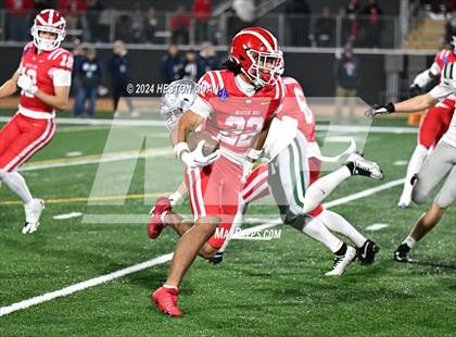 Thumbnail 1 in De La Salle vs. Mater Dei (CIF State Open Division Final) photogallery.