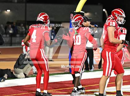 Thumbnail 2 in De La Salle vs. Mater Dei (CIF State Open Division Final) photogallery.