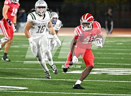 Thumbnail 1 in De La Salle vs. Mater Dei (CIF State Open Division Final) photogallery.