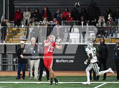 Thumbnail 1 in De La Salle vs. Mater Dei (CIF State Open Division Final) photogallery.