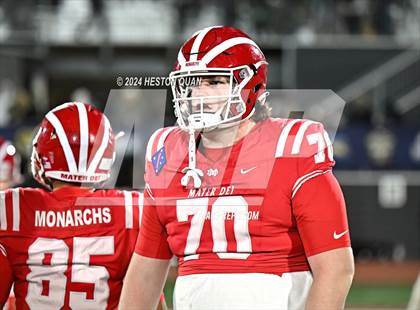 Thumbnail 3 in De La Salle vs. Mater Dei (CIF State Open Division Final) photogallery.
