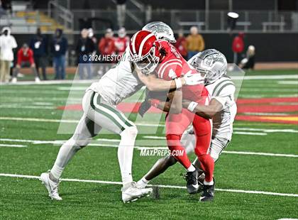 Thumbnail 3 in De La Salle vs. Mater Dei (CIF State Open Division Final) photogallery.