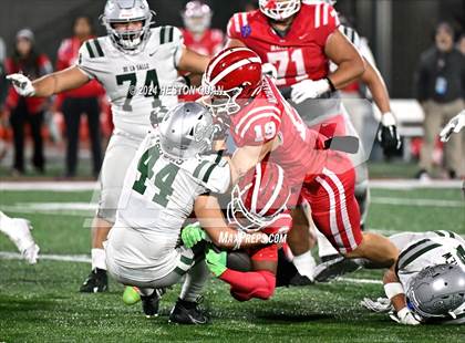 Thumbnail 2 in De La Salle vs. Mater Dei (CIF State Open Division Final) photogallery.