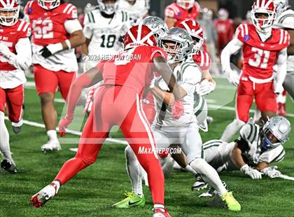 Thumbnail 3 in De La Salle vs. Mater Dei (CIF State Open Division Final) photogallery.