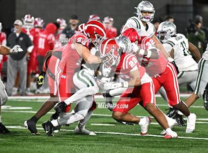 Thumbnail 1 in De La Salle vs. Mater Dei (CIF State Open Division Final) photogallery.