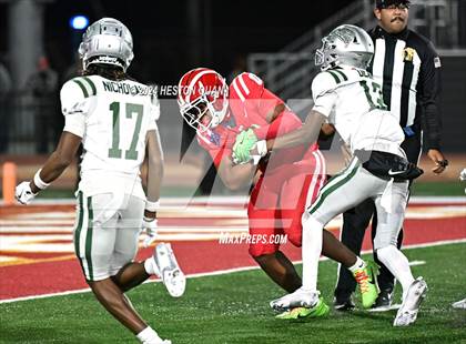 Thumbnail 3 in De La Salle vs. Mater Dei (CIF State Open Division Final) photogallery.