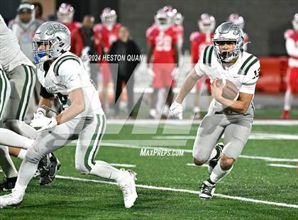 Thumbnail 1 in De La Salle vs. Mater Dei (CIF State Open Division Final) photogallery.