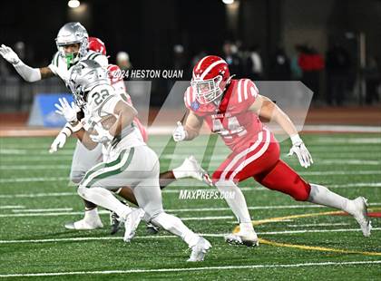 Thumbnail 3 in De La Salle vs. Mater Dei (CIF State Open Division Final) photogallery.