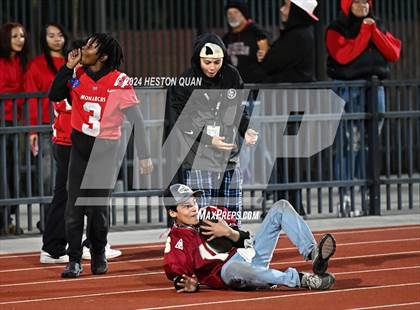 Thumbnail 3 in De La Salle vs. Mater Dei (CIF State Open Division Final) photogallery.