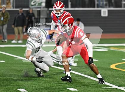 Thumbnail 1 in De La Salle vs. Mater Dei (CIF State Open Division Final) photogallery.