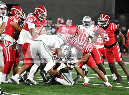 Thumbnail 1 in De La Salle vs. Mater Dei (CIF State Open Division Final) photogallery.