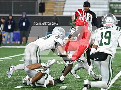 Thumbnail 3 in De La Salle vs. Mater Dei (CIF State Open Division Final) photogallery.