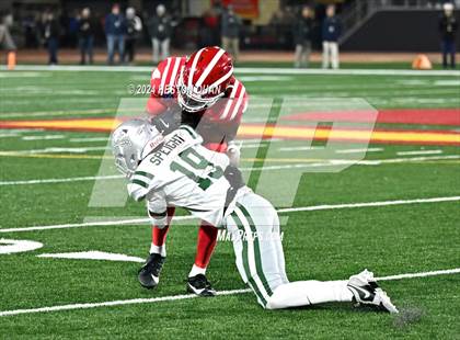 Thumbnail 3 in De La Salle vs. Mater Dei (CIF State Open Division Final) photogallery.