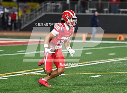 Thumbnail 2 in De La Salle vs. Mater Dei (CIF State Open Division Final) photogallery.