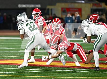Thumbnail 3 in De La Salle vs. Mater Dei (CIF State Open Division Final) photogallery.