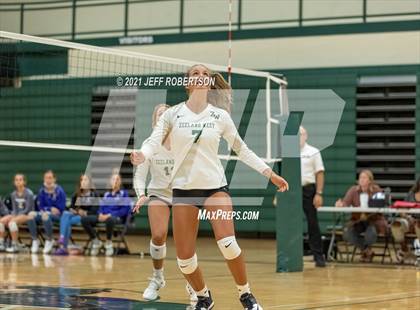 Thumbnail 1 in Wyoming @ Zeeland West photogallery.