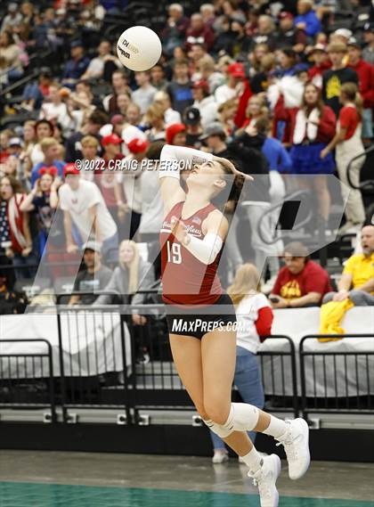 Thumbnail 1 in Mountain View vs. Woods Cross (UHSAA 5A Second Round) photogallery.