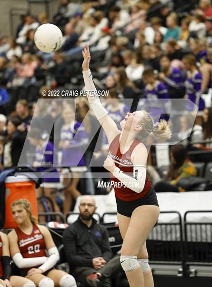 Thumbnail 2 in Mountain View vs. Woods Cross (UHSAA 5A Second Round) photogallery.