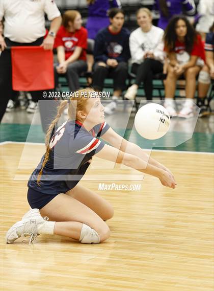 Thumbnail 3 in Mountain View vs. Woods Cross (UHSAA 5A Second Round) photogallery.