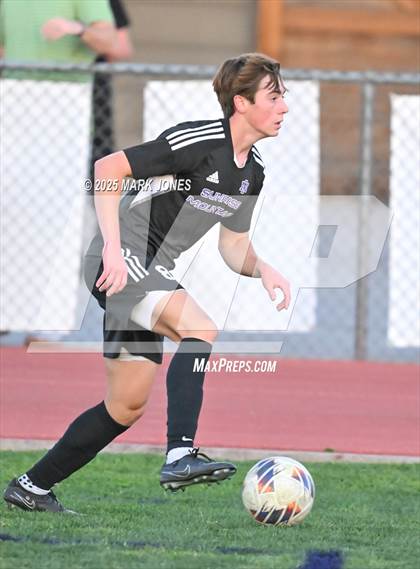 Thumbnail 3 in Sunrise Mountain vs. Verrado (AIA 5A Semifinal) photogallery.