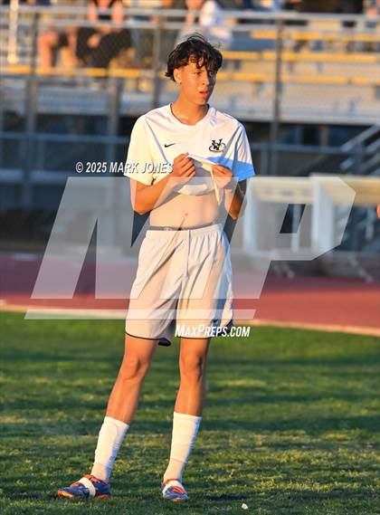 Thumbnail 3 in Sunrise Mountain vs. Verrado (AIA 5A Semifinal) photogallery.