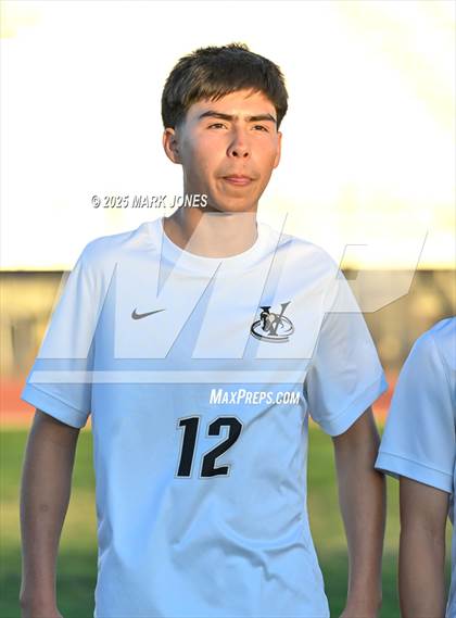 Thumbnail 3 in Sunrise Mountain vs. Verrado (AIA 5A Semifinal) photogallery.