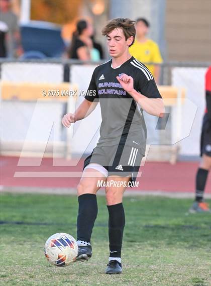 Thumbnail 2 in Sunrise Mountain vs. Verrado (AIA 5A Semifinal) photogallery.