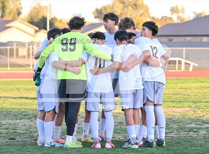 Thumbnail 1 in Sunrise Mountain vs. Verrado (AIA 5A Semifinal) photogallery.