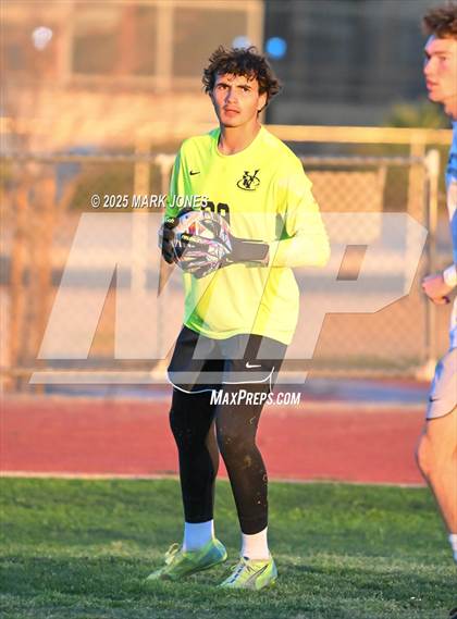 Thumbnail 2 in Sunrise Mountain vs. Verrado (AIA 5A Semifinal) photogallery.