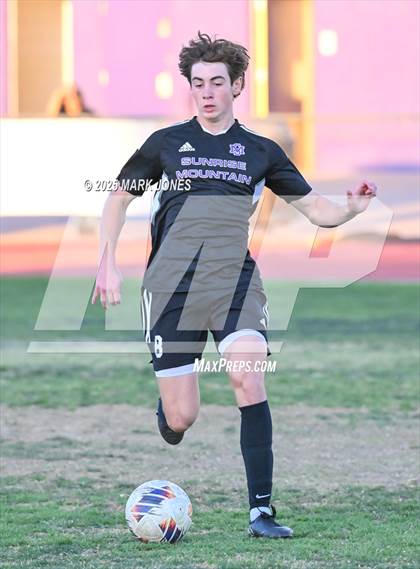 Thumbnail 3 in Sunrise Mountain vs. Verrado (AIA 5A Semifinal) photogallery.