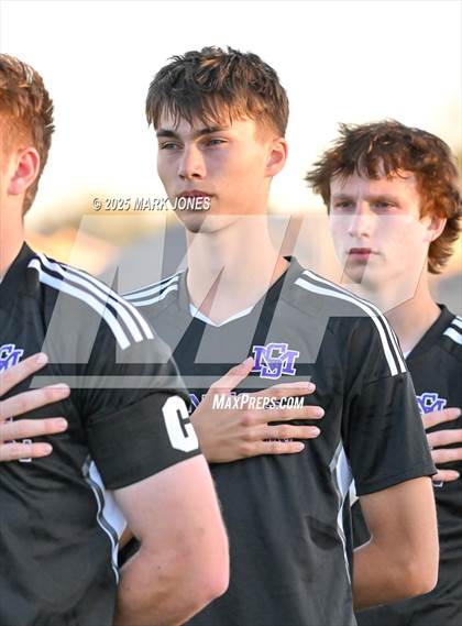 Thumbnail 1 in Sunrise Mountain vs. Verrado (AIA 5A Semifinal) photogallery.