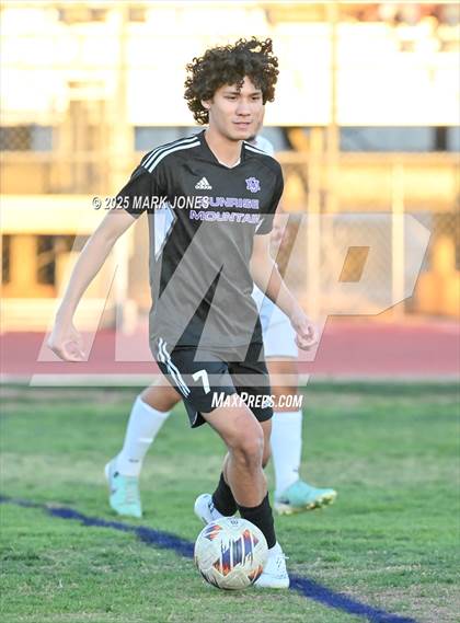 Thumbnail 2 in Sunrise Mountain vs. Verrado (AIA 5A Semifinal) photogallery.