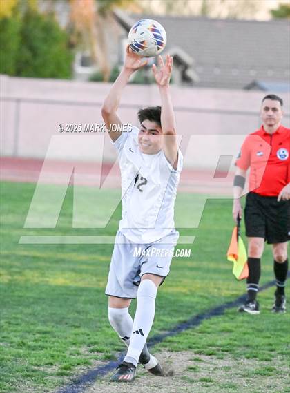 Thumbnail 3 in Sunrise Mountain vs. Verrado (AIA 5A Semifinal) photogallery.