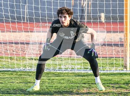 Thumbnail 3 in Sunrise Mountain vs. Verrado (AIA 5A Semifinal) photogallery.