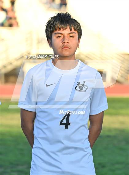 Thumbnail 2 in Sunrise Mountain vs. Verrado (AIA 5A Semifinal) photogallery.