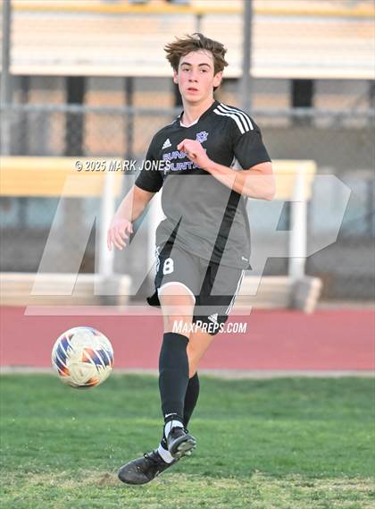 Thumbnail 3 in Sunrise Mountain vs. Verrado (AIA 5A Semifinal) photogallery.