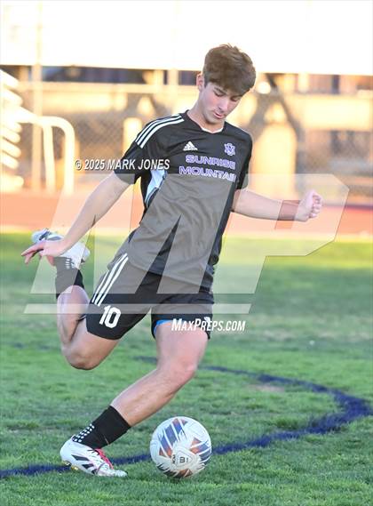 Thumbnail 3 in Sunrise Mountain vs. Verrado (AIA 5A Semifinal) photogallery.